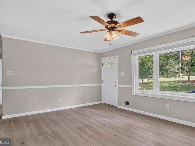 512 Saint Martins Lane