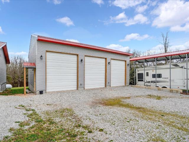 512 Paradise Lane