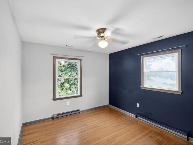 512 round hill rd