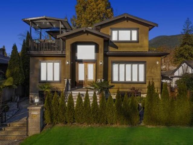 512 23Rd Street W, North Vancouver, BC, V7M 2B9 house for sale | Listing ID R3087 | Royal LePage