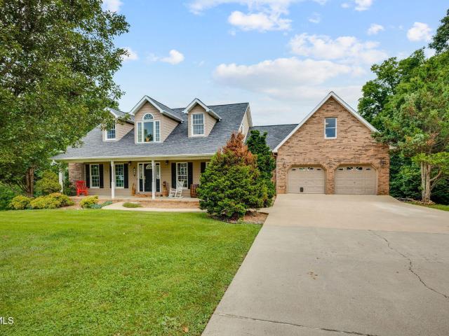 512 Wood View Court