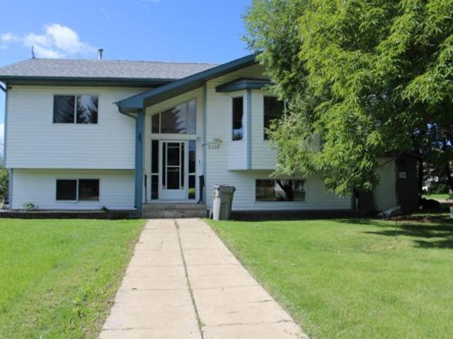 5135 55 Avenue, Mundare, AB, T0B 3H0 house for sale | Listing ID E4501 | Royal LePage