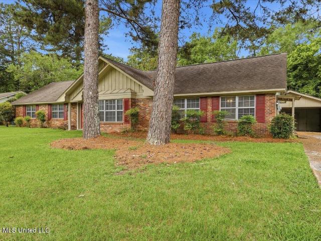 5137 Meadow Oaks Park Drive