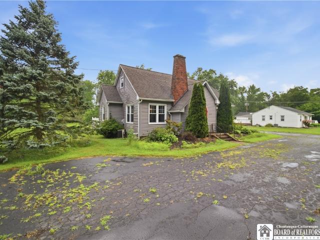 5138 W Lake Road