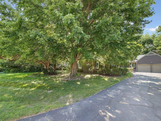 5131 Centerview Drive