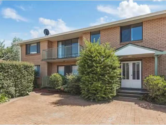 5/131 Princes Highway, Corrimal Apartment for rent Listed by.