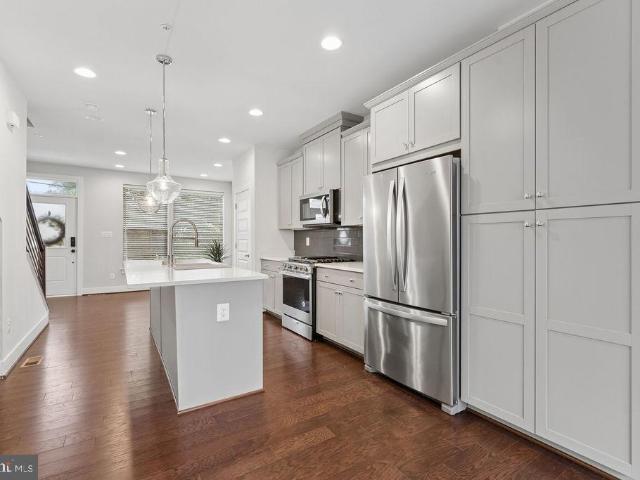 5132 Randolph Road