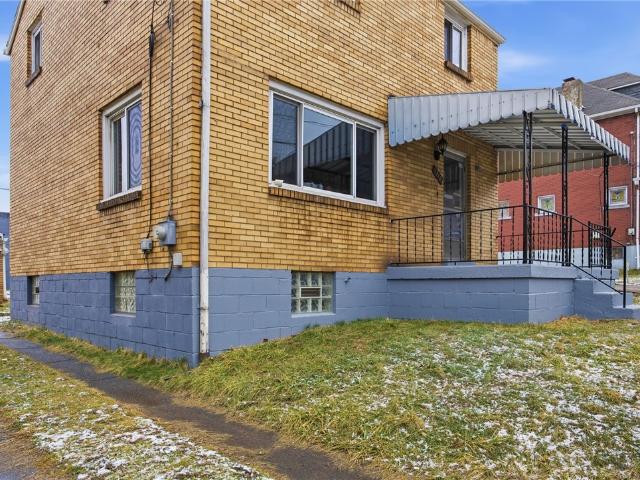 513 Garden Ct