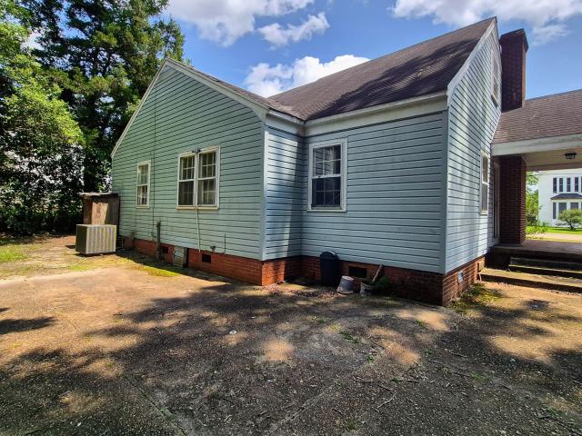 513 Dr Martin Luther King Jr Drive
