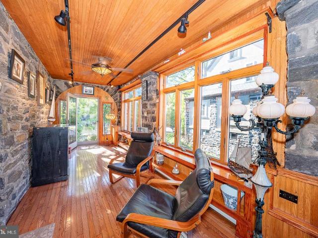513 E Wynnewood Road #