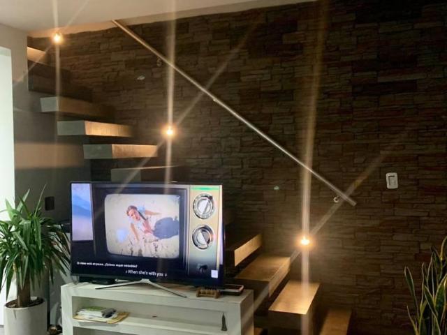 513 entre 142 y 143 Hermoso Dúplex de 2 dormitorios en Alquiler en Barrio Semi Cerrado