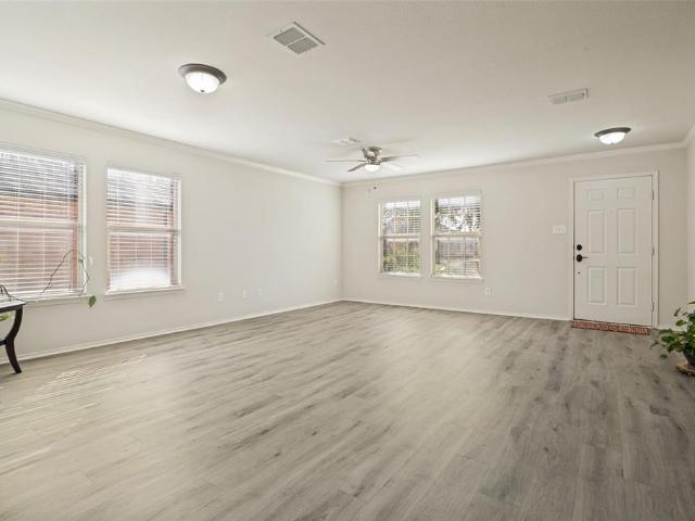 513 Laurel Lane