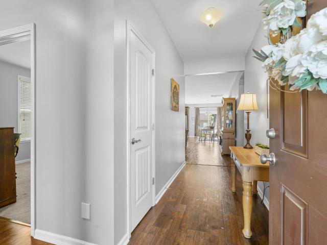 513 Larkin Ct