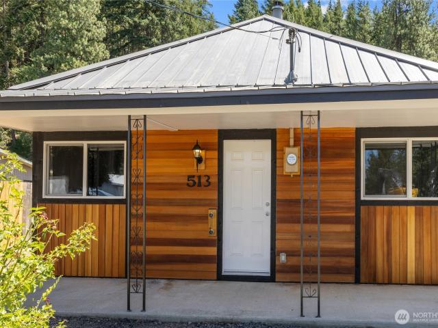 513 Marie Avenue