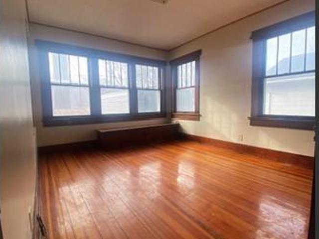 513 Niagara Street
