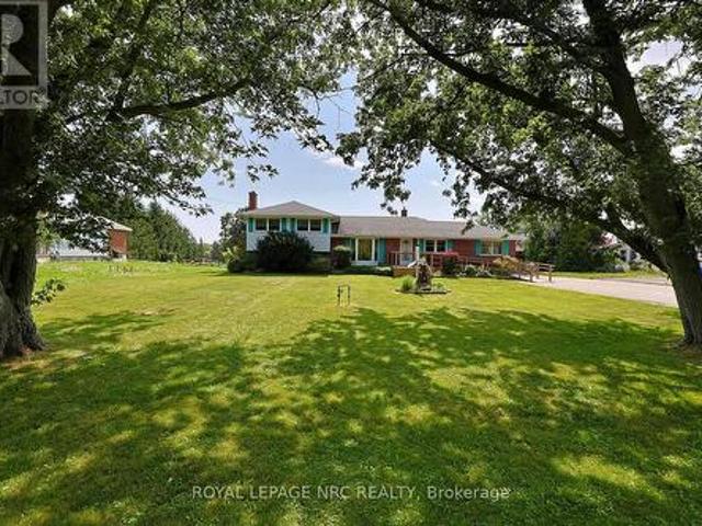 513 Ridge Road W, Grimsby, ON, L3M 4E7 house for sale | Listing ID X13703 | Royal LePage