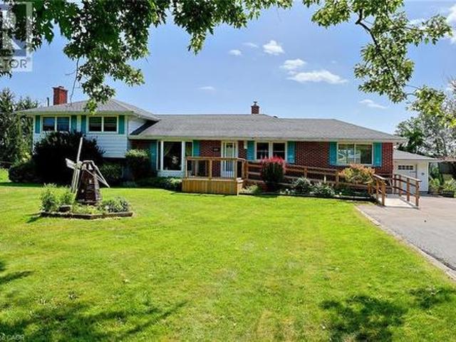 513 Ridge Road W, Grimsby, ON, L3M 4E7 house for sale | Listing ID 40857 | Royal LePage