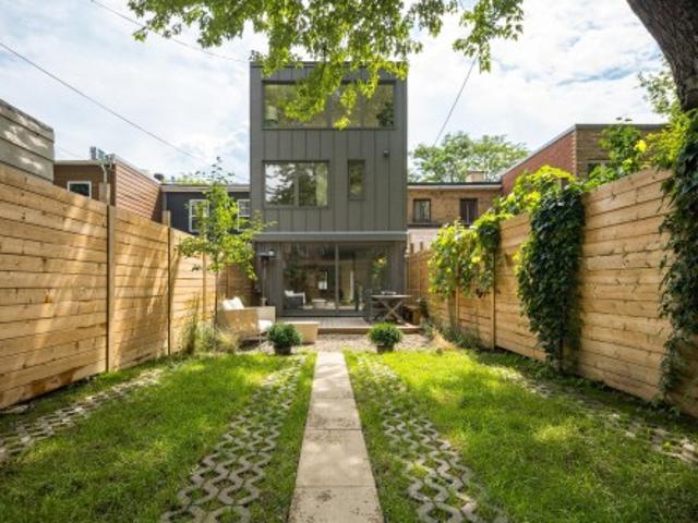 513 Rue Bourgeoys, Montréal Le Sud Ouest, QC, H3K 2M3 house for sale | Listing ID 12477 | Royal LePage