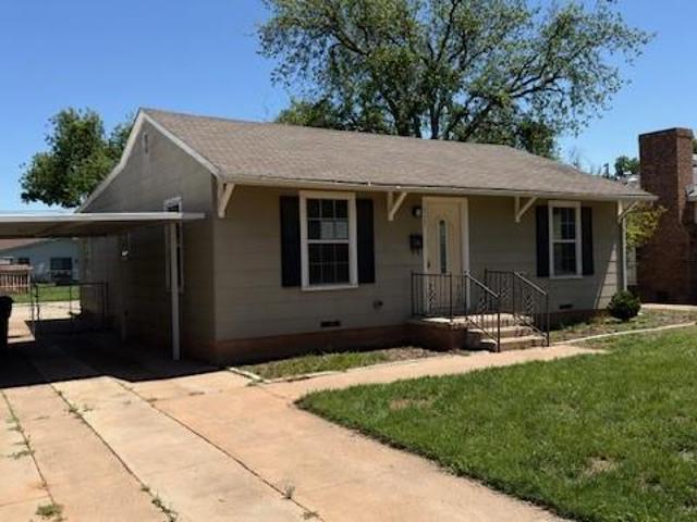 513 W Inwood Drive