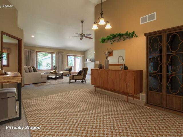 513 Woodland Dr