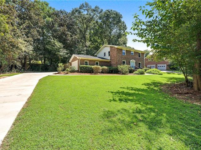 5147 Charmant Place