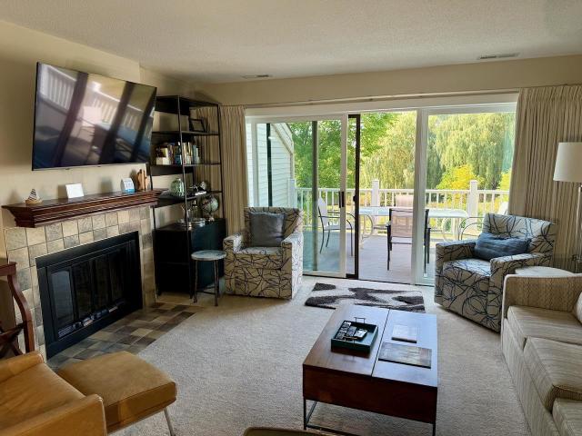 5148 Valleyway Drive