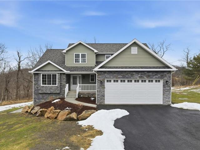 5149 Watters Rd, Lower Burrell, PA 15068 | MLS #1741