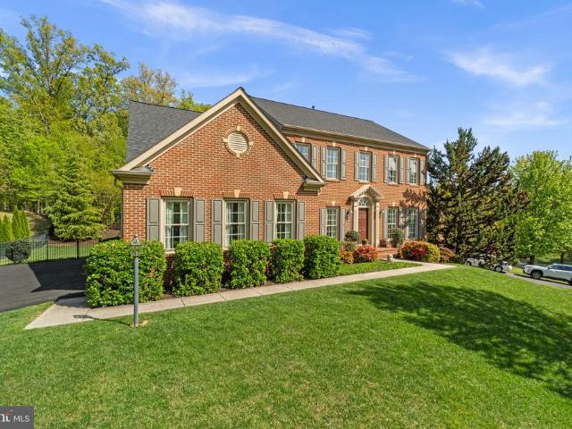 5141 Crestwood Lane