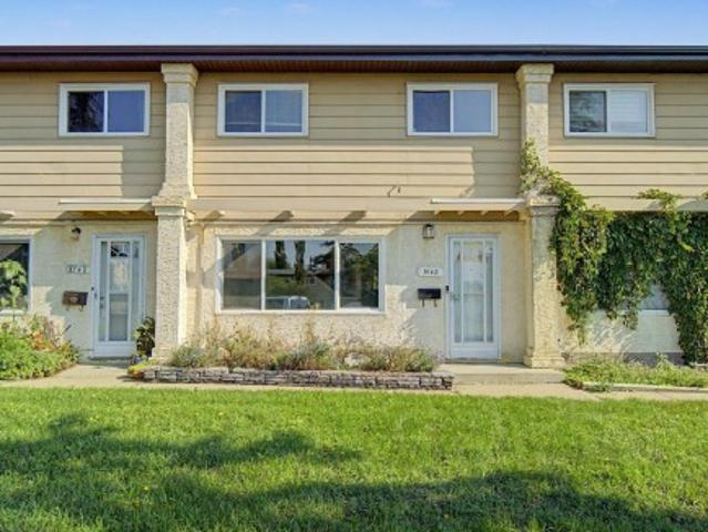 5142 A Street Nw, Edmonton, AB, T6H 2W7 townhouse for sale | Listing ID E4502 | Royal LePage