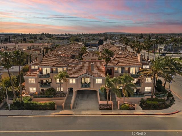 5142 Warner Ave, Unit 209, Huntington Beach, CA 92649 | MLS #OC26044
