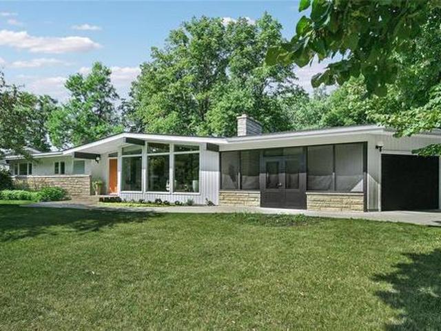 514 First Street, Steinbach, MB, R5G 0K3 house for sale | Listing ID 202620 | Royal LePage