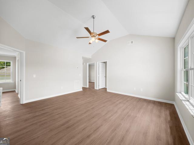 514 NIckies Way