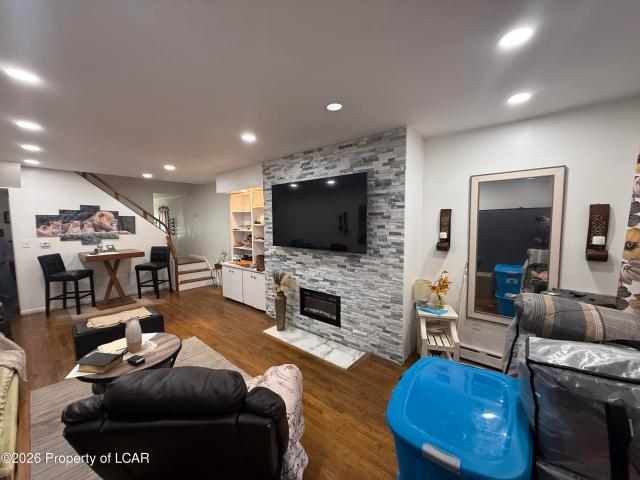 514 W Coal Street