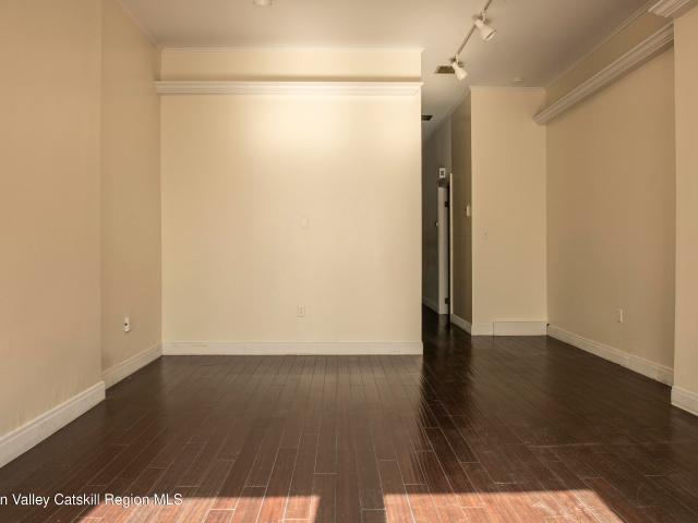 514 Warren Street