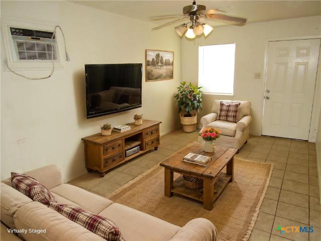 514 Westview Lane