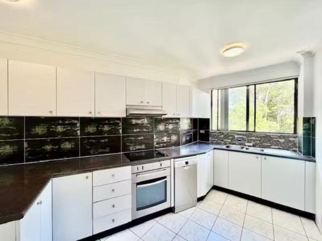 51/504 Church Street, North Parramatta Apartment for rent Lis.