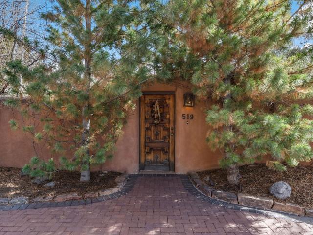 515 519 Camino Del Monte Sol