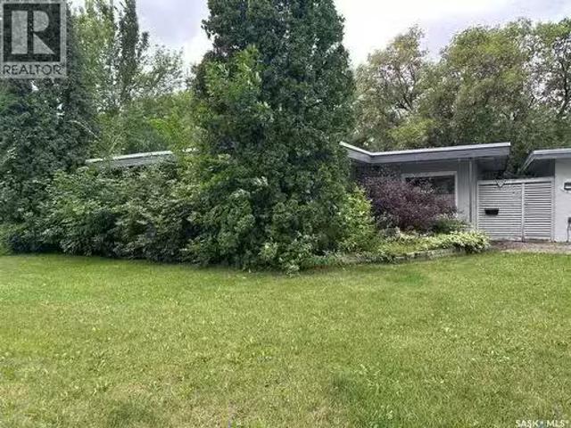 515 9Th Street Ne, Weyburn, SK, S4H 1G2 house for sale List.