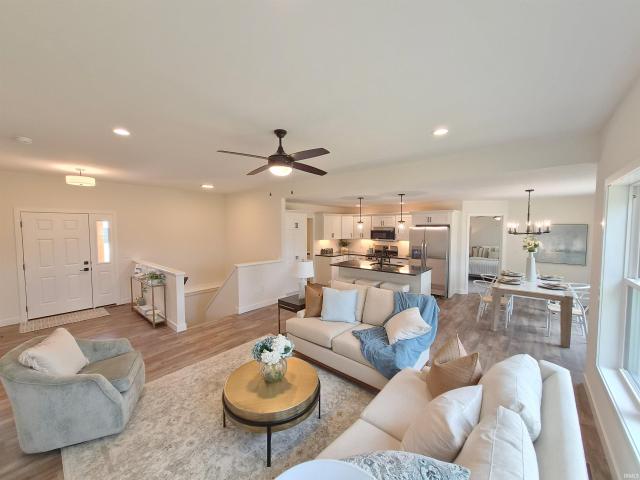 515 N Eastfield Circle