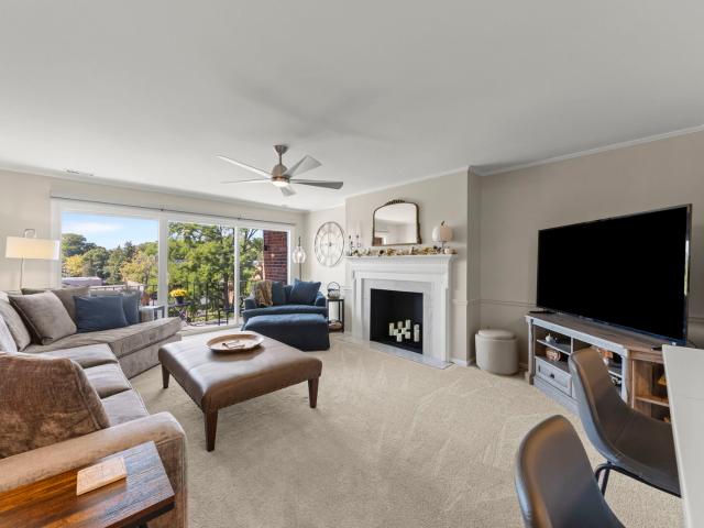 515 N Main Street # 4AS
