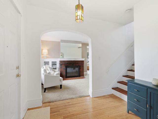 515 Roxford Road S