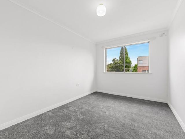 5/15 Woodvale Close, Essendon VIC 3040