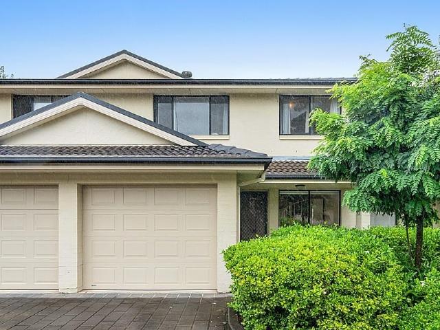 5/164 Albany Street, Point Frederick Townhouse | Listed 16 August 2026