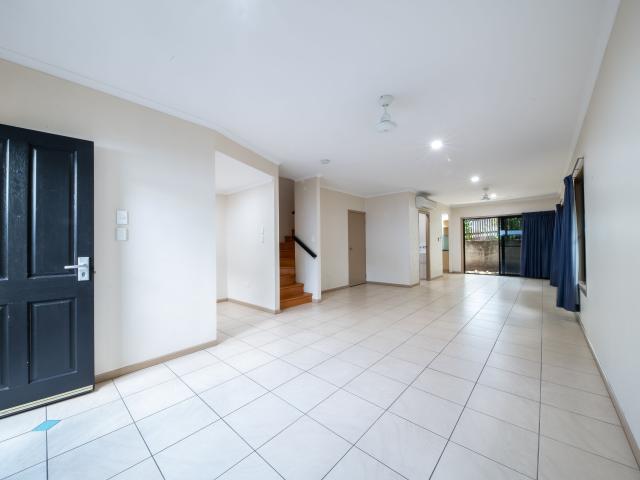 5/164 Shute Harbour Road Cannonvale, QLD 4802