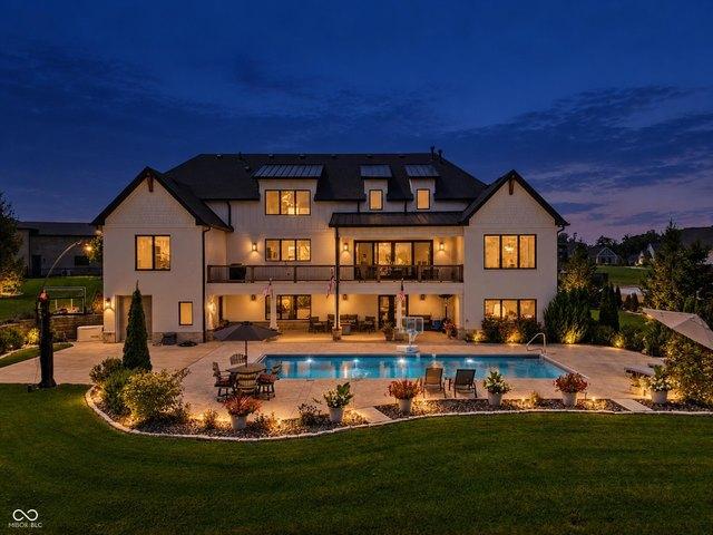 5165 Covebay Ct, Bargersville, IN 46106