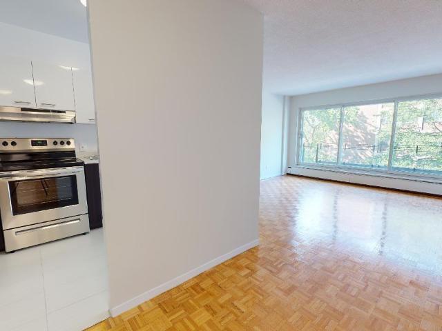 5160 Gatineau Studio Apartment for Rent at 5160 Av Gatineau, Montréal, QC H3T 1W8 Côte Des Neiges