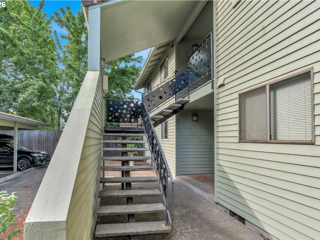 5160 SW 180TH AVE # 6