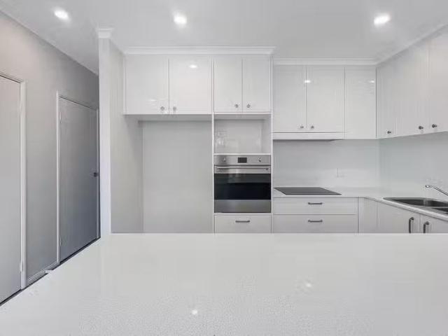 5/162 Tepequar Drive, Maroochydore, QLD 4558