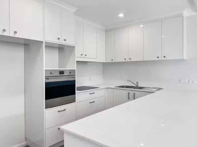 5/162 Tepequar Drive, MAROOCHYDORE, QLD 4558 Townhouse for R.