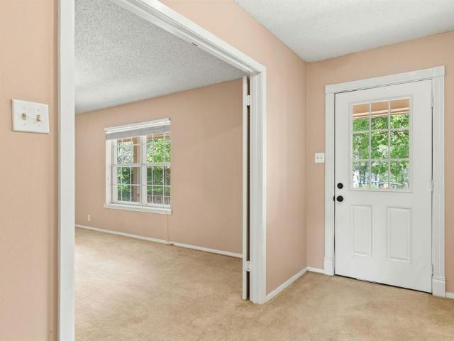 516 Azalea Lane